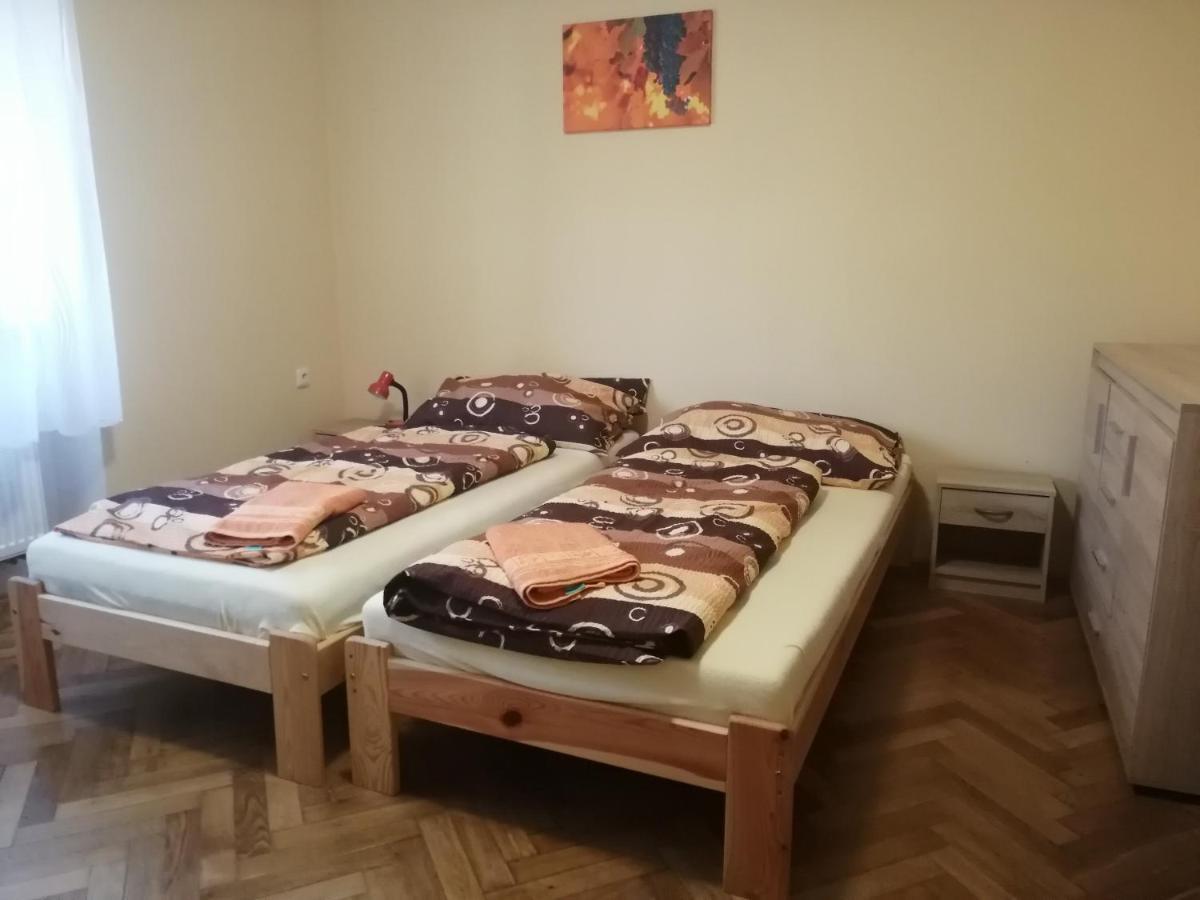 Privat Bohemia Hotel Satov Exterior photo